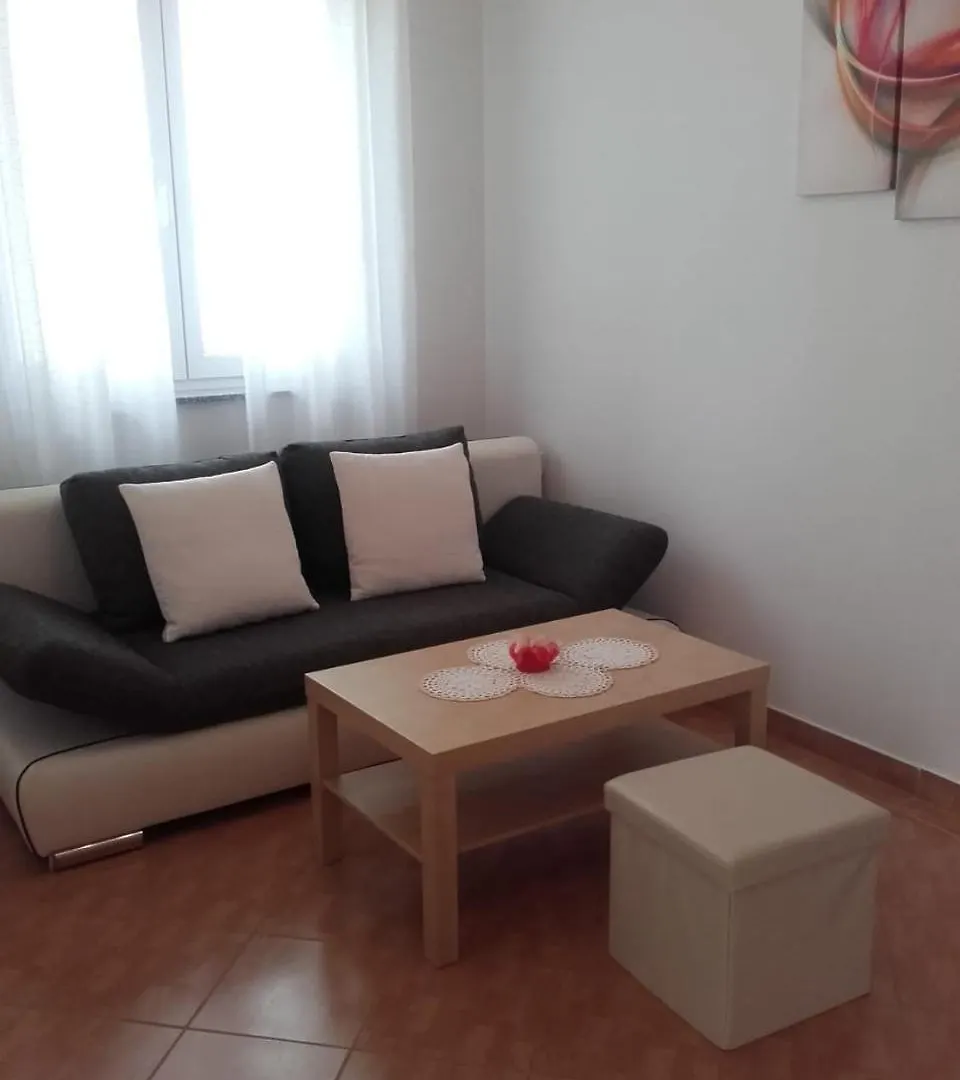 Kaja Apartments Fažana